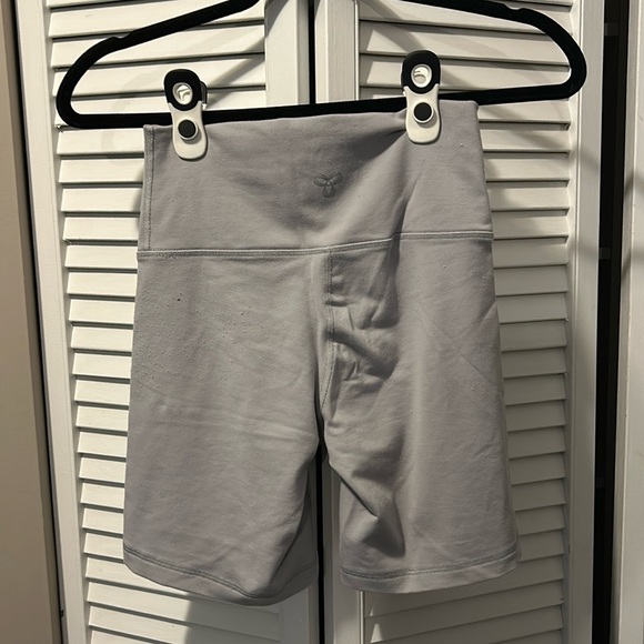 TNA Biker shorts 7” inseam | Grey/purple - Picture 2 of 5